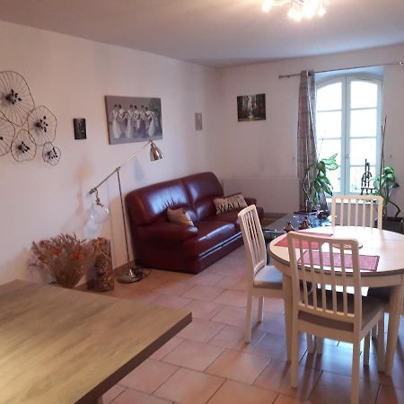 Gambetta Apartment Pont-Saint-Esprit Bagian luar foto