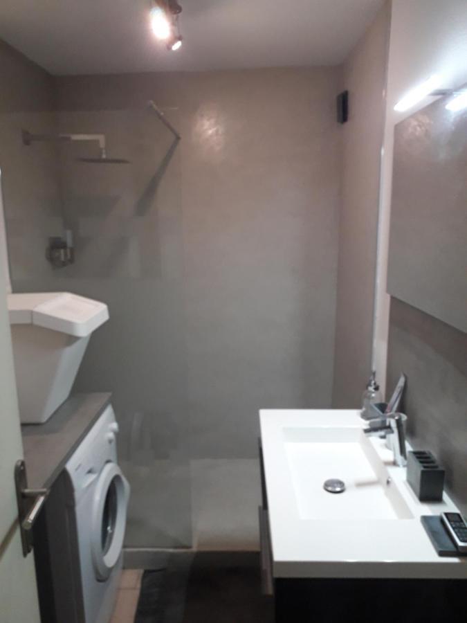 Gambetta Apartment Pont-Saint-Esprit Bagian luar foto